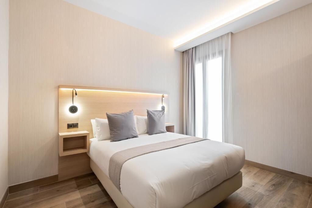 مكواة/لوح كي وواي فاي مجانًا