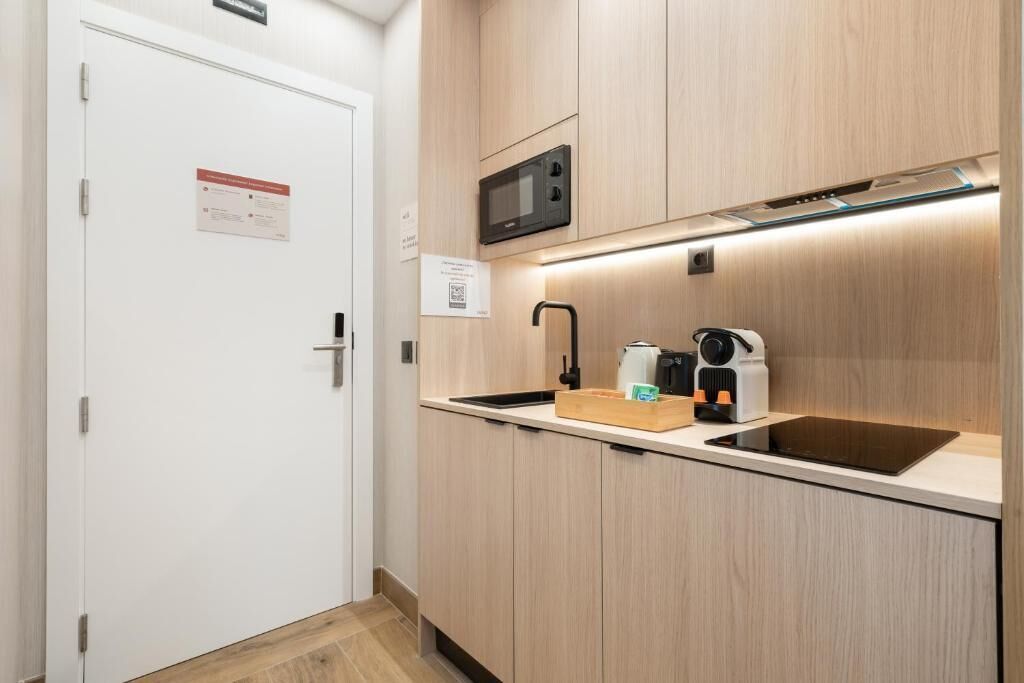 Studio, Non Smoking | Private kitchen