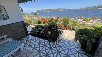 Deluxe Double or Twin Room | Terrace/patio