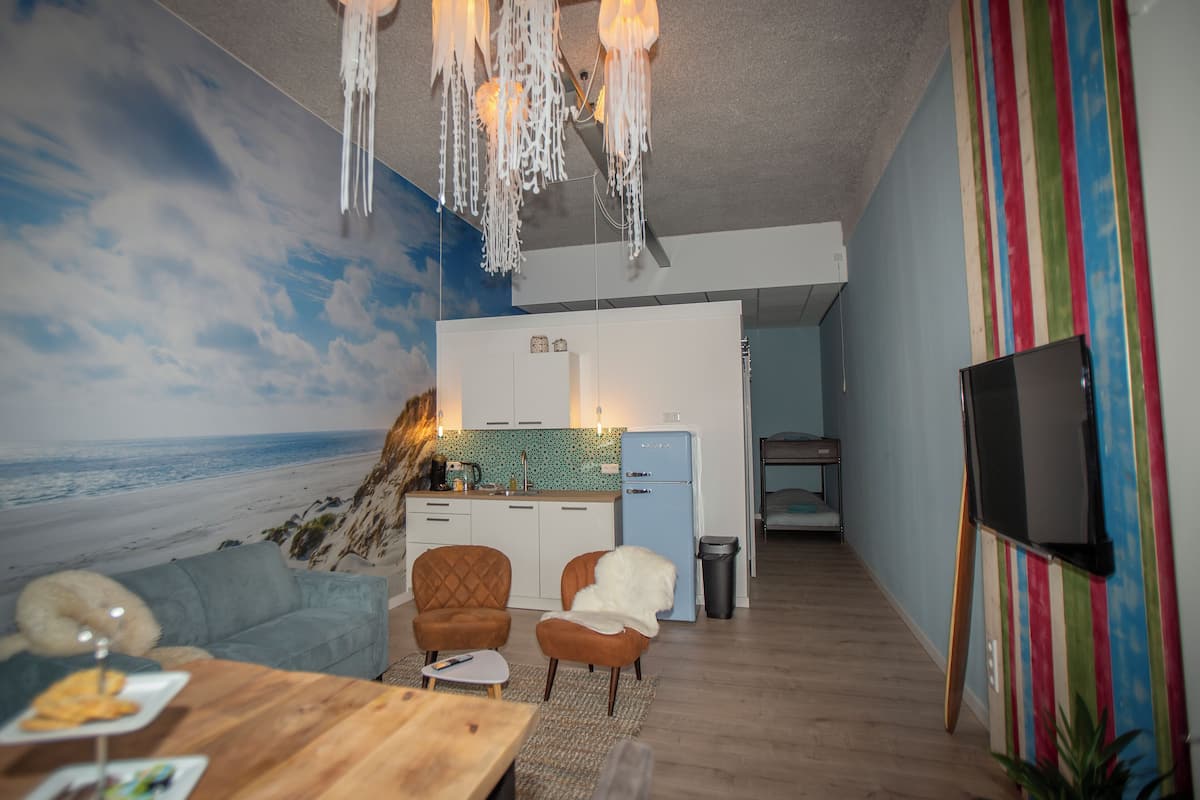 Family Studio, Multiple Beds, Pets allowed, Garden View | Blackout curtains, soundproofing, iron/ironing board, free WiFi