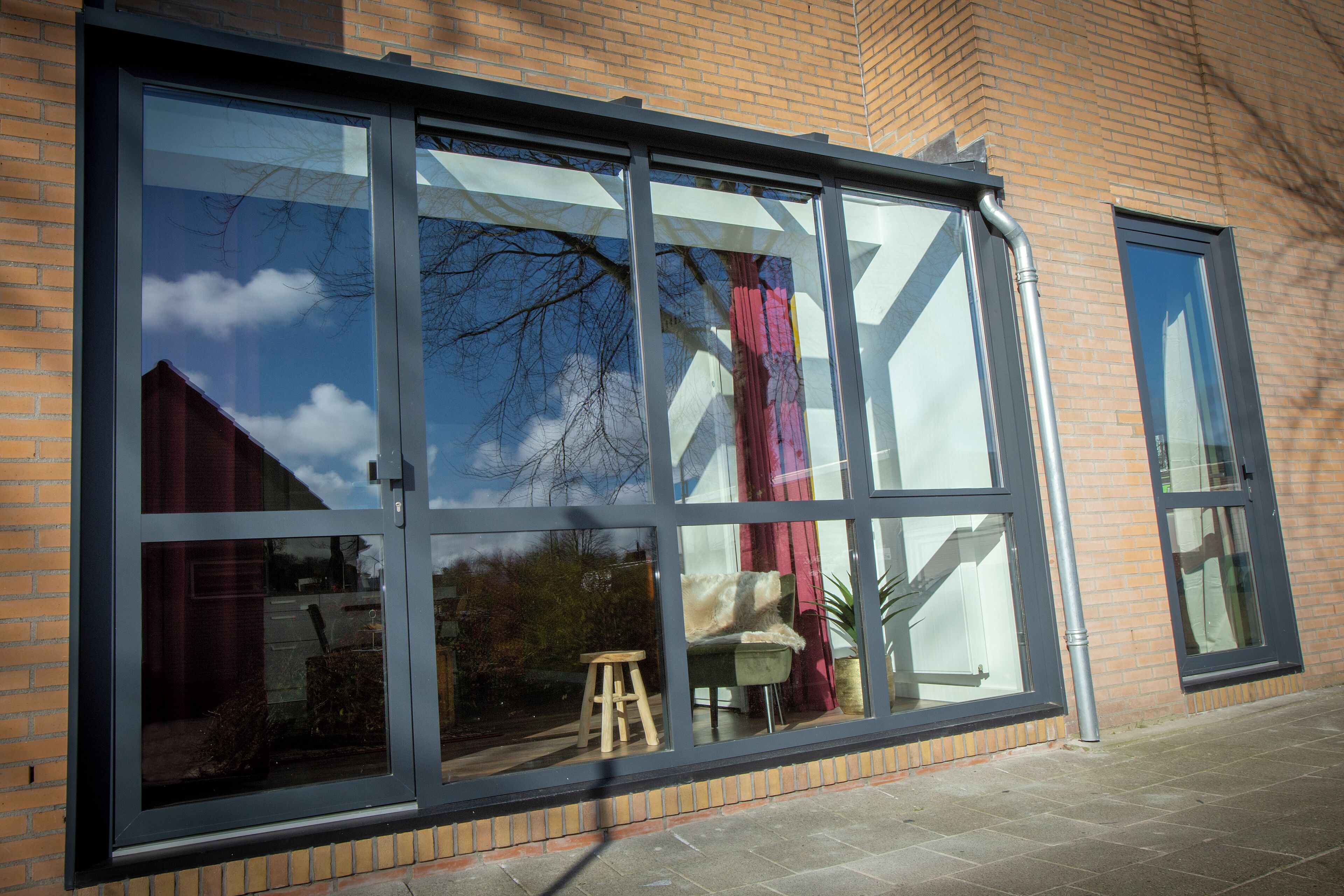 Luxury Studio, 1 King Bed, Kitchenette, Garden View | Blackout curtains, soundproofing, iron/ironing board, free WiFi