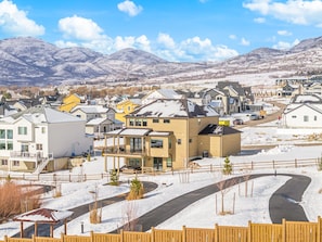 Exterior - Summit View Lodge, 5br5ba, Sleeps 16, HotTub-Views (Heber City)