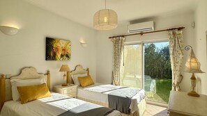 4 bedrooms, iron/ironing board, free WiFi, bed sheets - Pinheiro Manso | Private Pool | Albufeira (Albufeira)