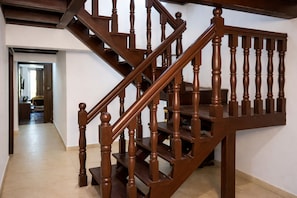 Interior - Naini Jungle Retreat (Nainital)