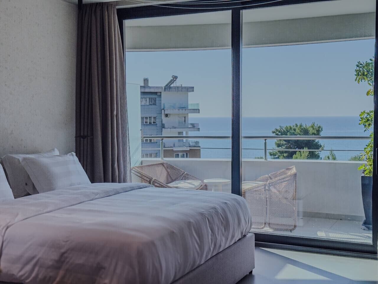 Skrivebord, strygejern/strygebræt, weekendseng, Wi-Fi