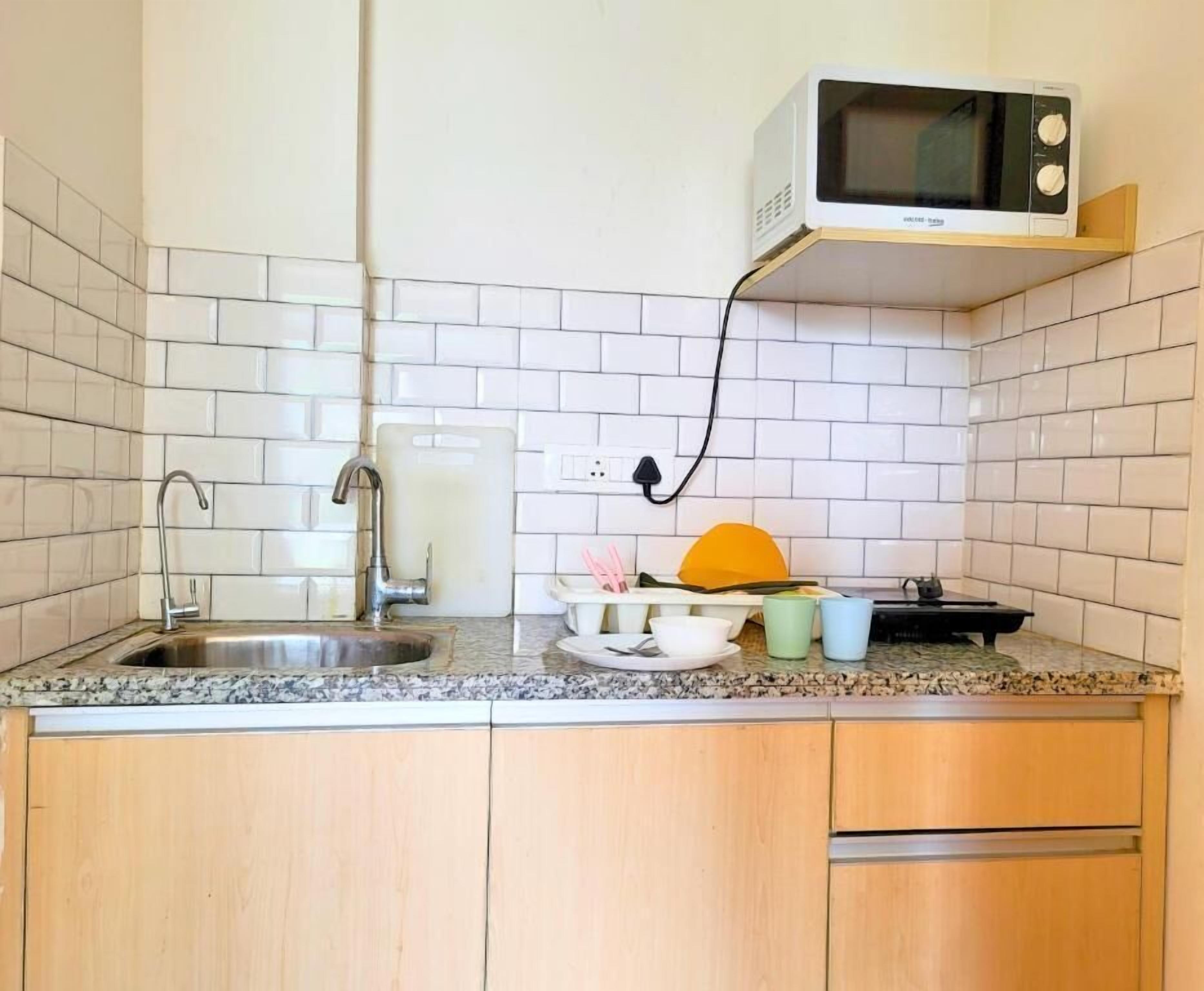 Standard Single Room, Balcony | Private kitchen