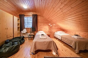 Iron/ironing board, WiFi, bed sheets - Snow Lodge Levi Center 8B by Aavalevi (Levi)