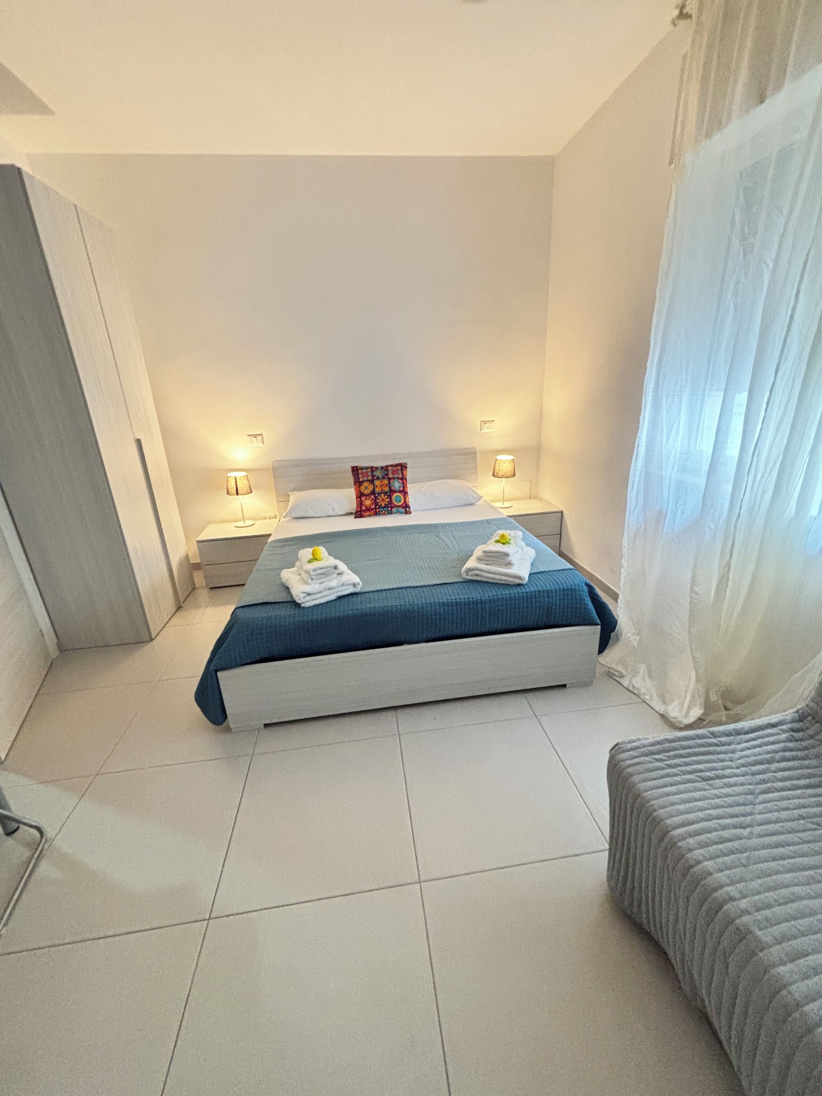 1 slaapkamer, een strijkplank/strijkijzer, gratis wifi, beddengoed