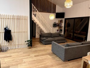 Interior - Spacious house with pool, terrace, and forest view – 7 km from Montalivet beach (Vendays-Montalivet)