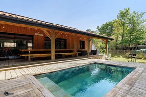 Pool - Holiday Home with Pool and Terrace Overlooking the Forest – 7 km from Montalivet Beach (Vendays-Montalivet)