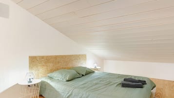 Strykejern/-brett, wi-fi og sengetøy