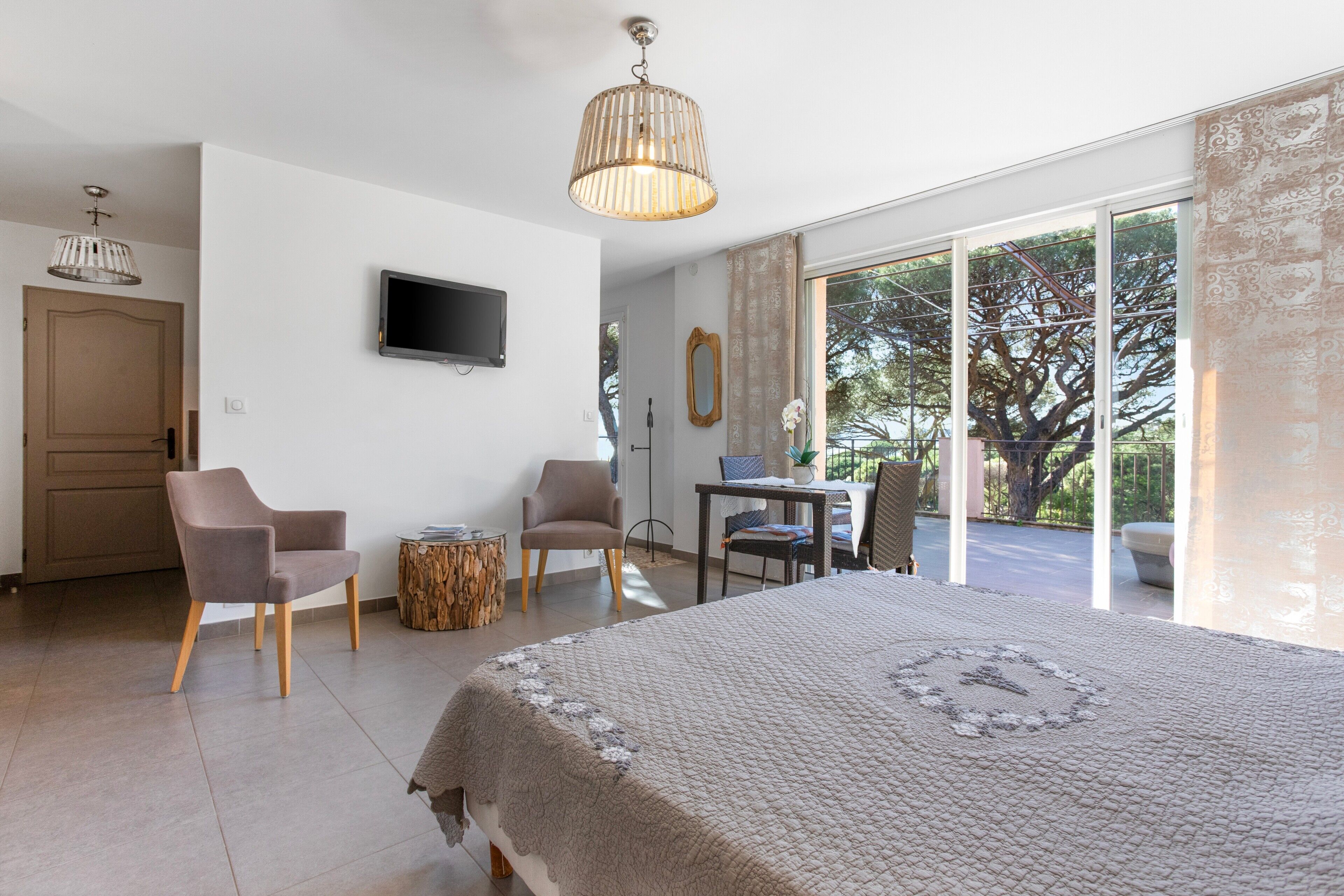 Strykjärn/strykbräda och wi-fi