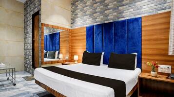 Rom – standard | Skrivebord og wi-fi (inkludert)