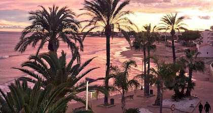 Appt Ă 2 min de la plage, des commerces & restaurants.