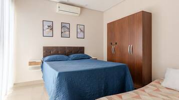 7 soveværelser, strygejern/strygebræt, Wi-Fi, sengetøj