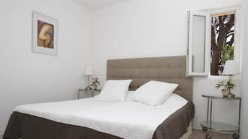 Een strijkplank/strijkijzer, wifi