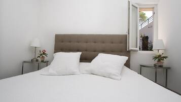 Fer et planche Ă repasser, Wi-Fi