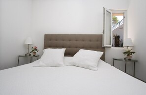 Fer et planche à repasser, Wi-Fi