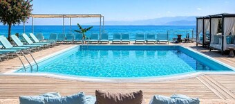 阿格尼絲海灘公寓酒店  