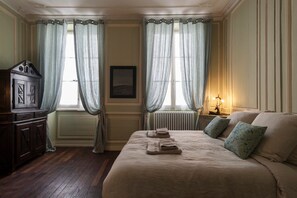 Fer et planche à repasser, Wi-Fi, draps fournis