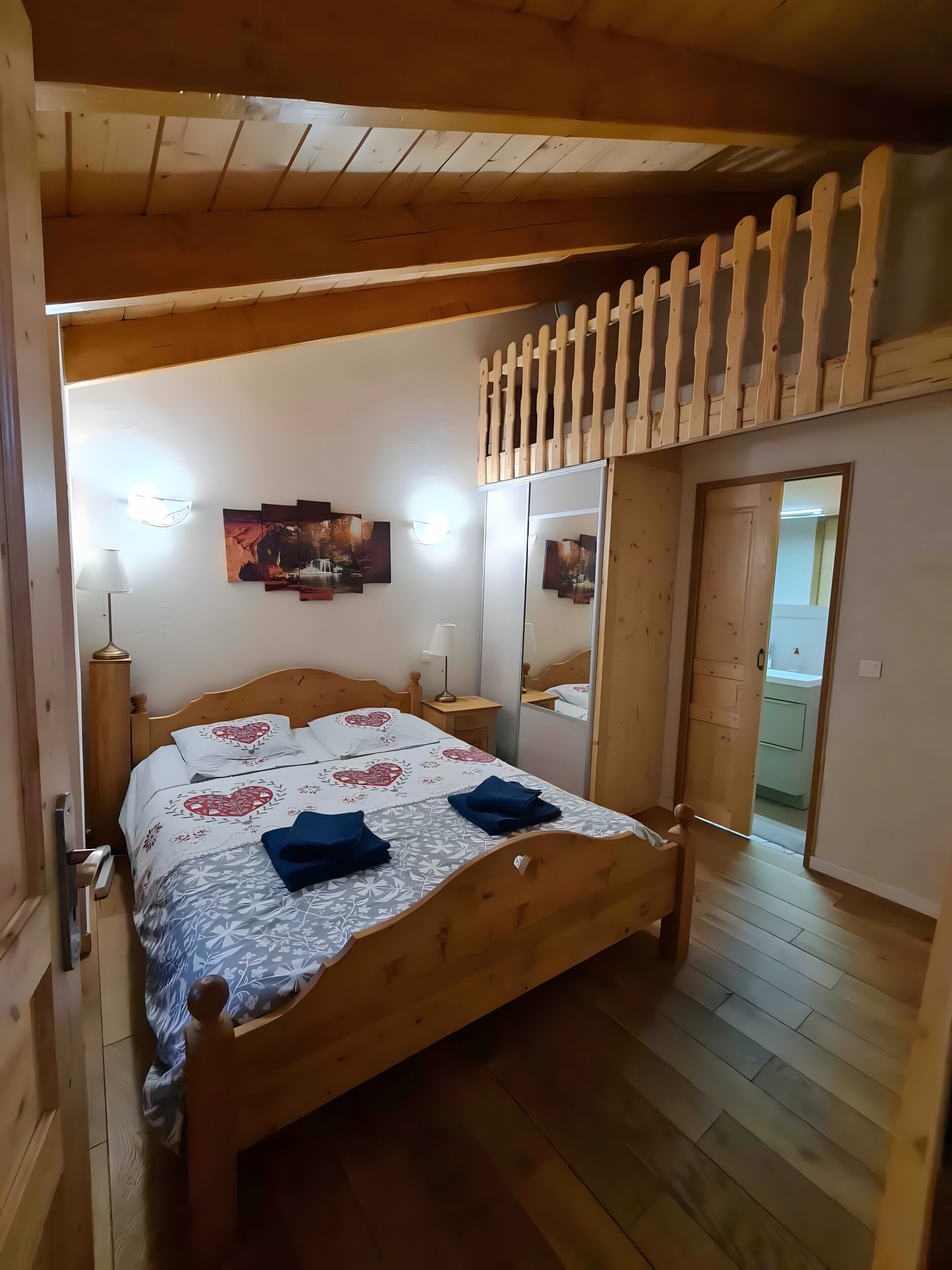 Fer et planche à repasser, Wi-Fi, draps fournis