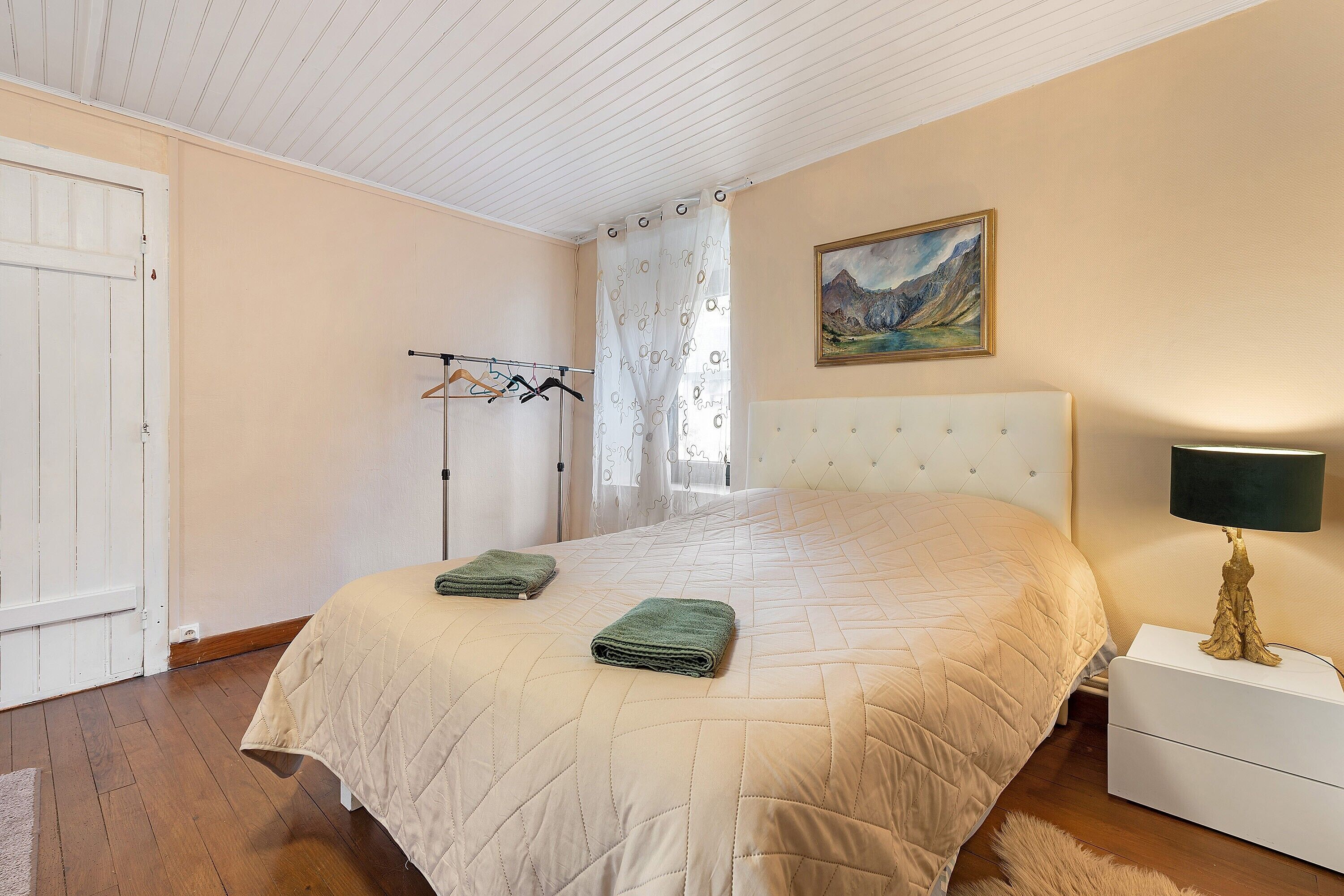 Fer et planche à repasser, Wi-Fi, draps fournis