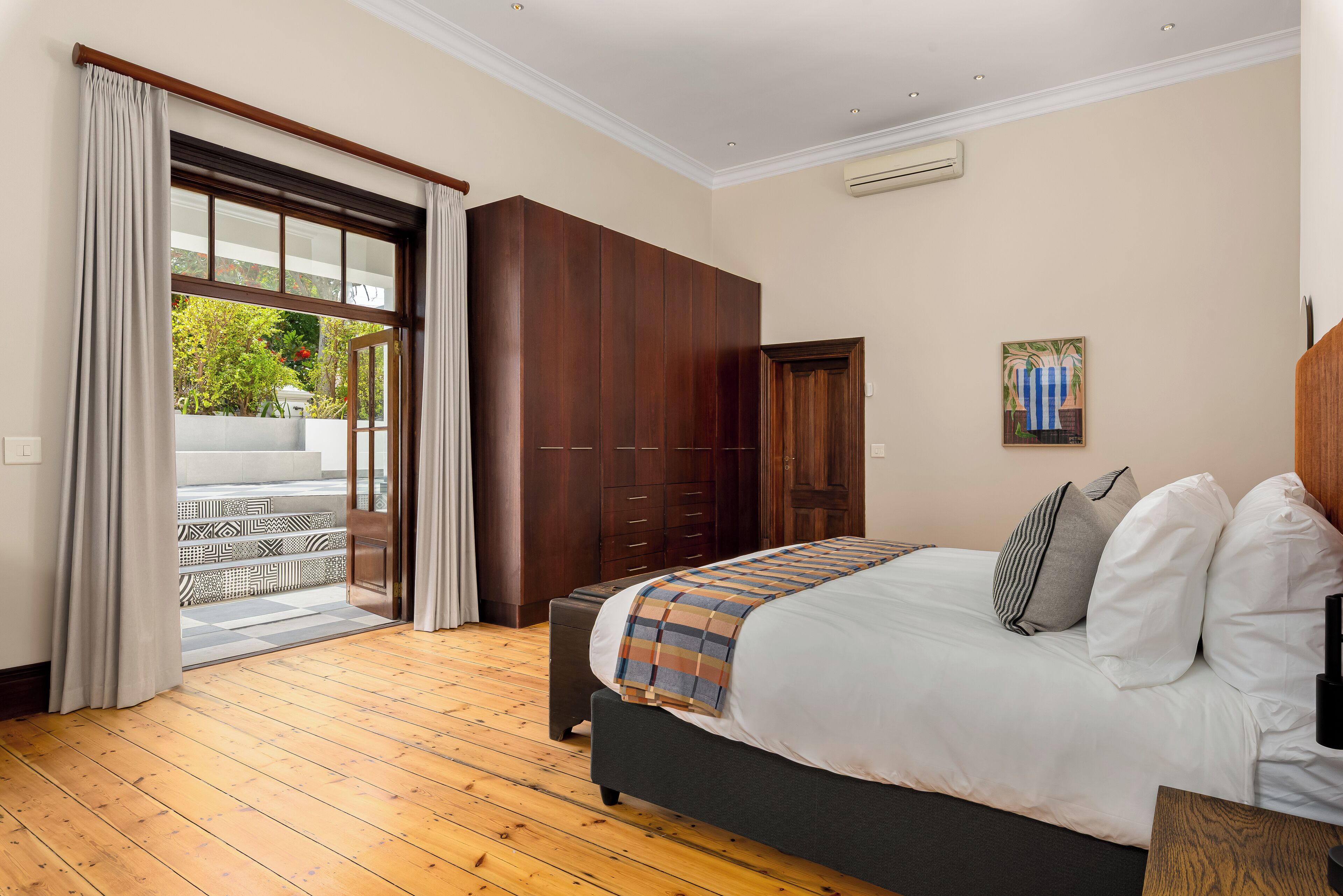 Superior-Doppel- oder -Zweibettzimmer