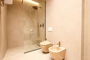 Hair dryer - Zins Luxury Room Vollga (Durrës)