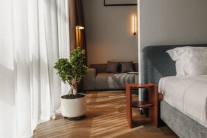 デスク、アイロン / アイロン台、旅行用ベビーベッド、WiFi