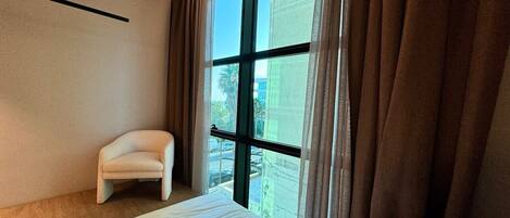 Desk, iron/ironing board, travel cot, WiFi