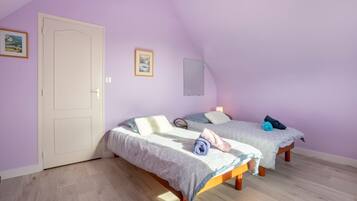 Een strijkplank/strijkijzer, wifi