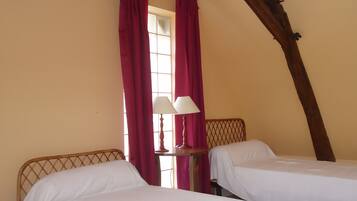 Bügeleisen/Bügelbrett, WLAN