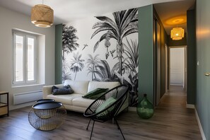 TV - Ferté Valises Cottage, Central St-Valery-sur-Somme, Quiet, Free Parking Spot (Saint-Valery-sur-Somme)