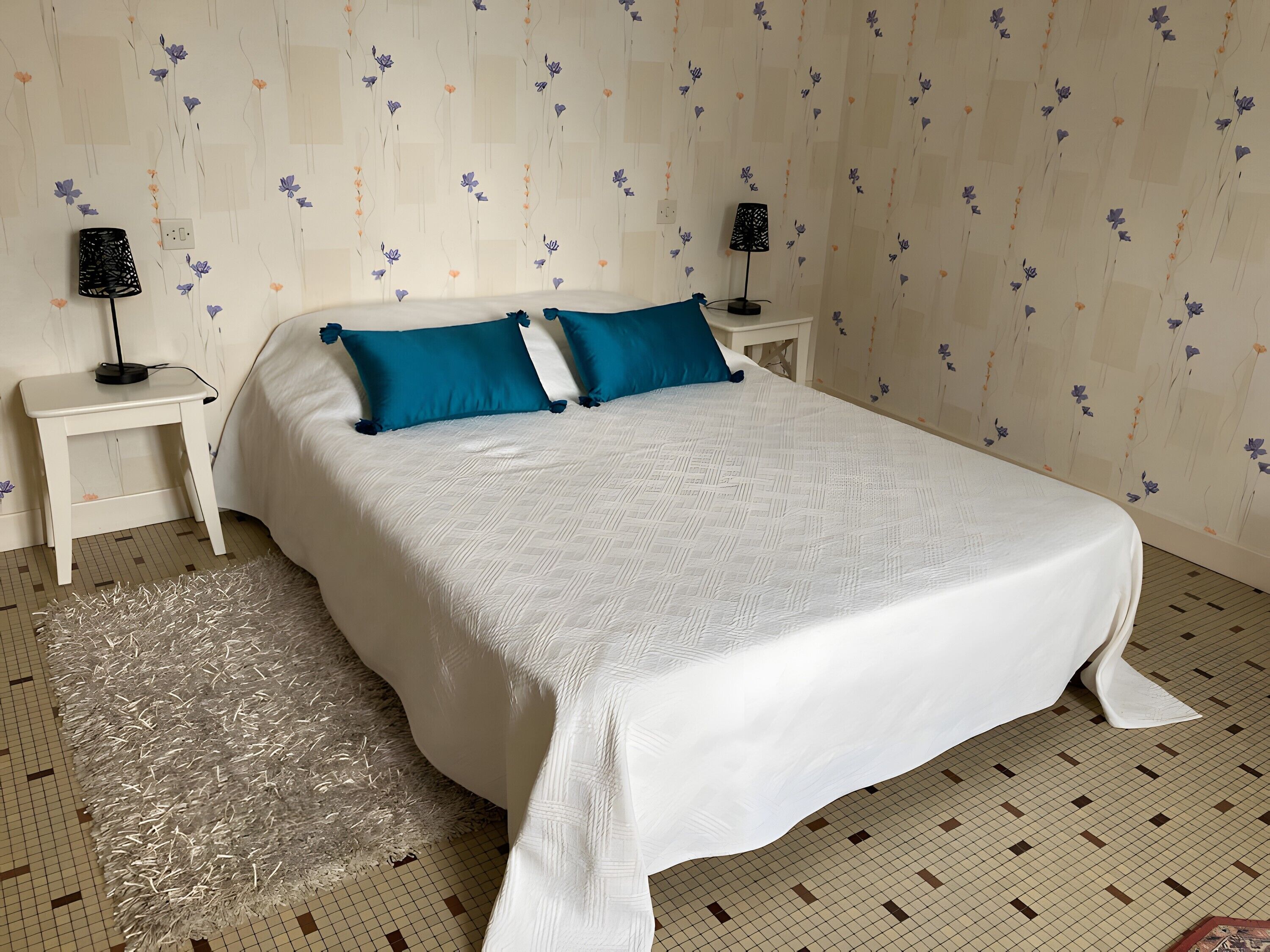 Bügeleisen/Bügelbrett, WLAN