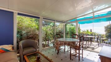 Fernseher, DVD-Player