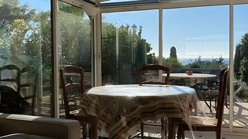 Televisie en een dvd-speler