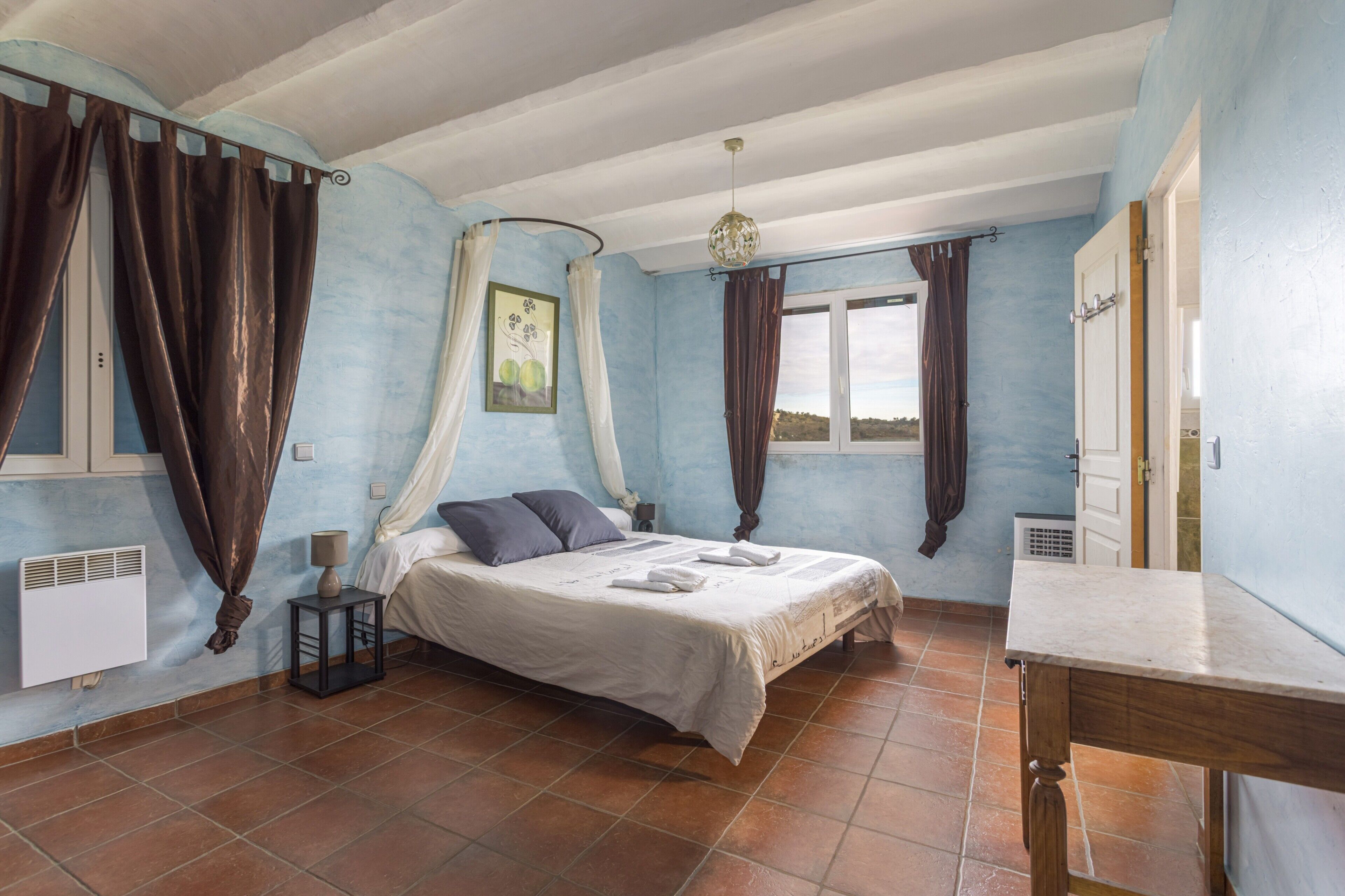 Strygejern/strygebræt, Wi-Fi, sengetøj