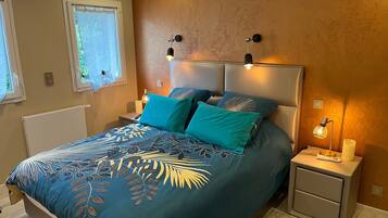 Strykejern/-brett, wi-fi og sengetøy