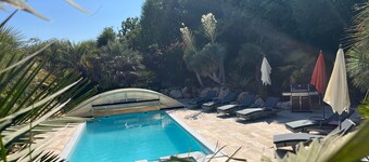 L’Oasis de Boisset: 5-Star Villa with Private Pool and Spa