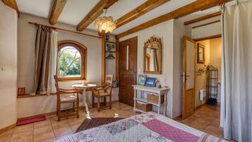 Strygejern/strygebræt, Wi-Fi, sengetøj