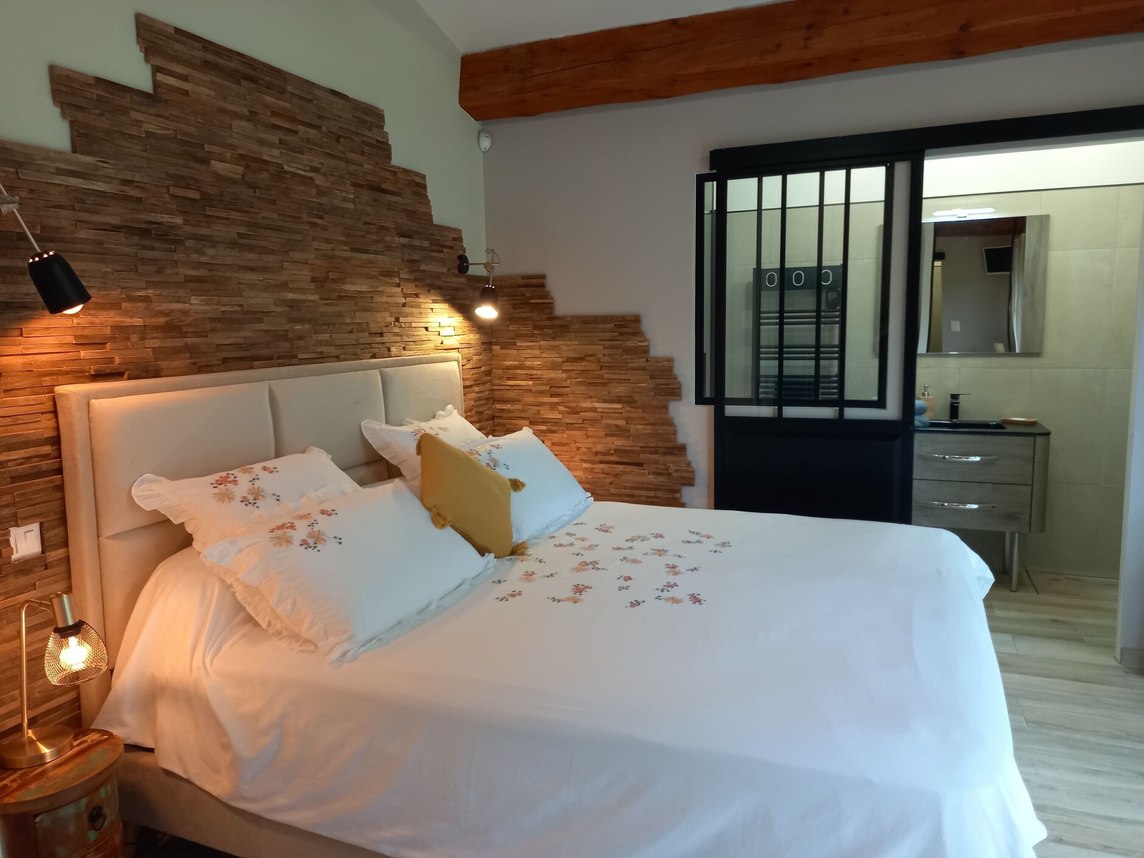 Ferro/asse da stiro, Wi-Fi, lenzuola