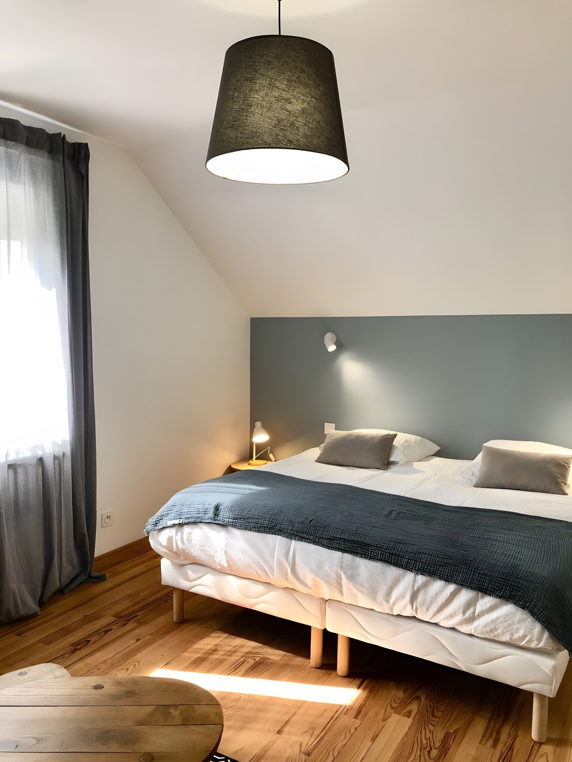 Bügeleisen/Bügelbrett, Bettwäsche