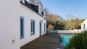 Restauration extérieure