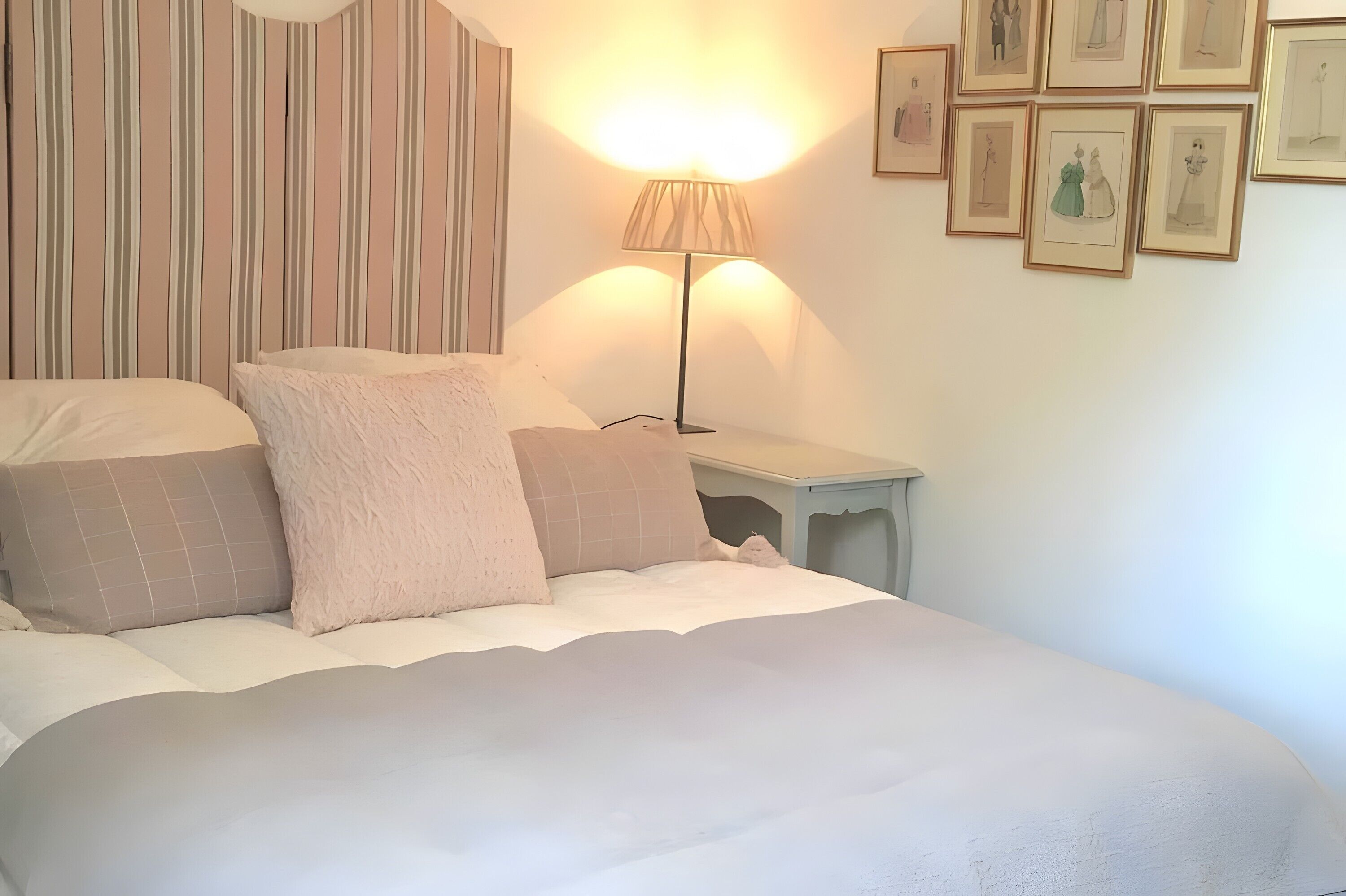 Fer et planche à repasser, Wi-Fi, draps fournis