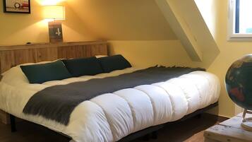 Strygejern/strygebræt, Wi-Fi, sengetøj