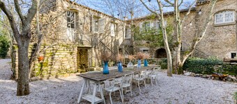 Gîte "En Famille" with Mountain View, Shared Pool and Wi-Fi