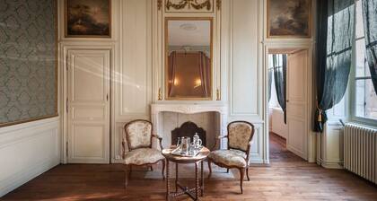 Gästezimmer „Chez Diane - Orion“: Familiensuite mit Alkoven und Boudoir