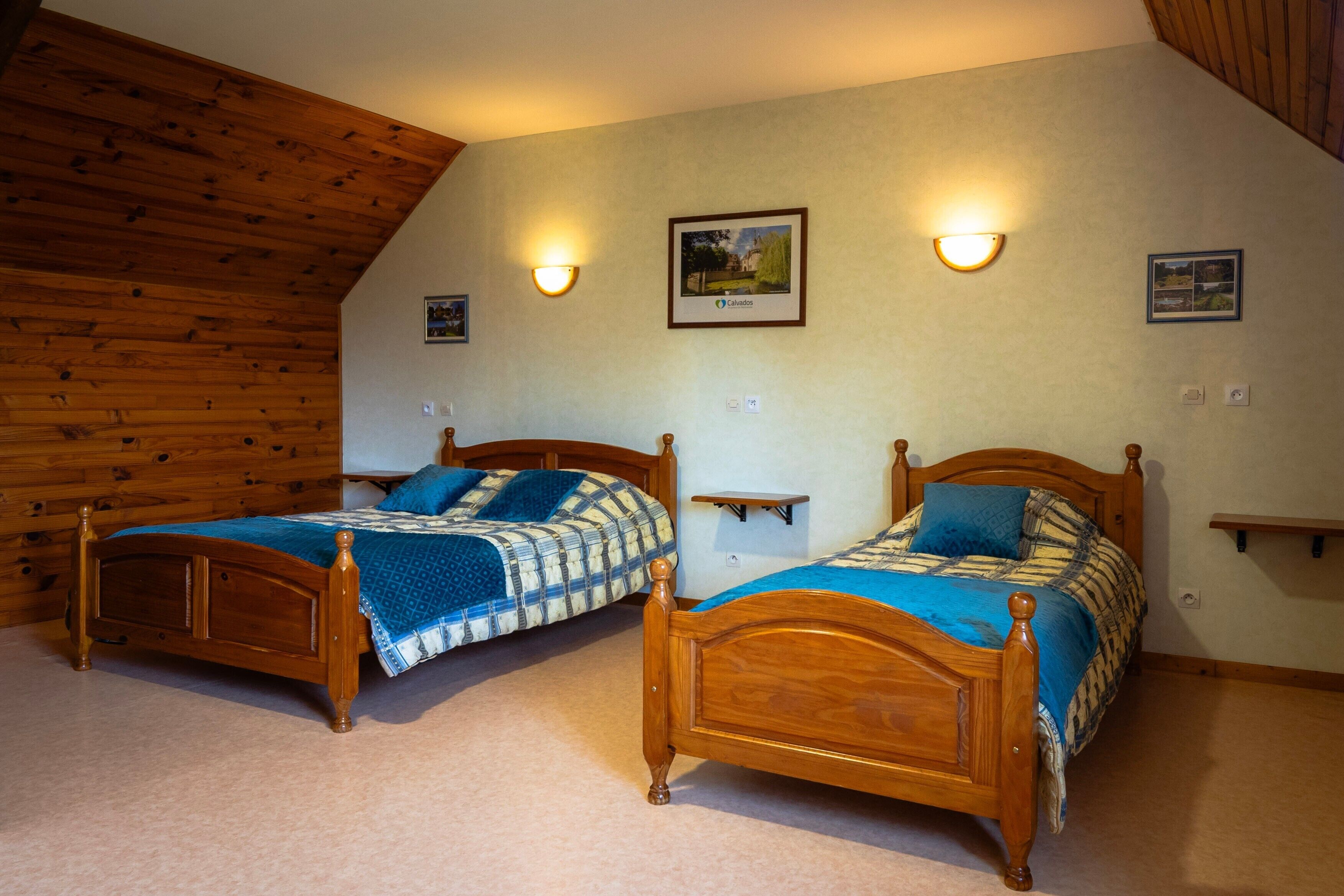 Iron/ironing board, WiFi