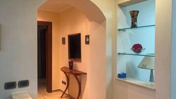 Apartment, 2 Schlafzimmer, Terrasse | Innenbereich