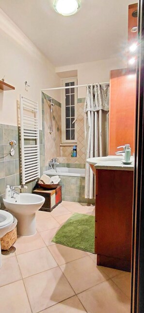 Apartment, 2 Bedrooms, Patio | Bathroom - Casa al Mare (Ladispoli)